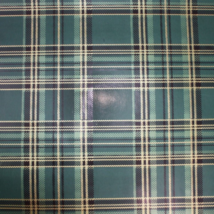 Bobina de Papel de Regalo Cuadros Escoceses Verdes 62cms 80m